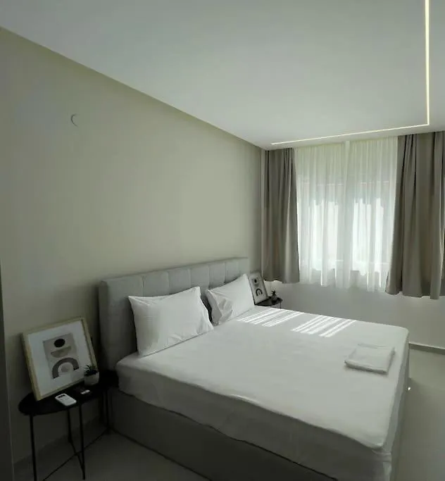 Ladadika Luxury Apartment #4 Thessaloniki