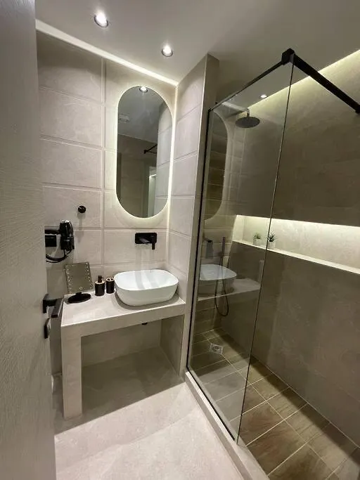 Ladadika Luxury Apartment #4 Thessaloniki